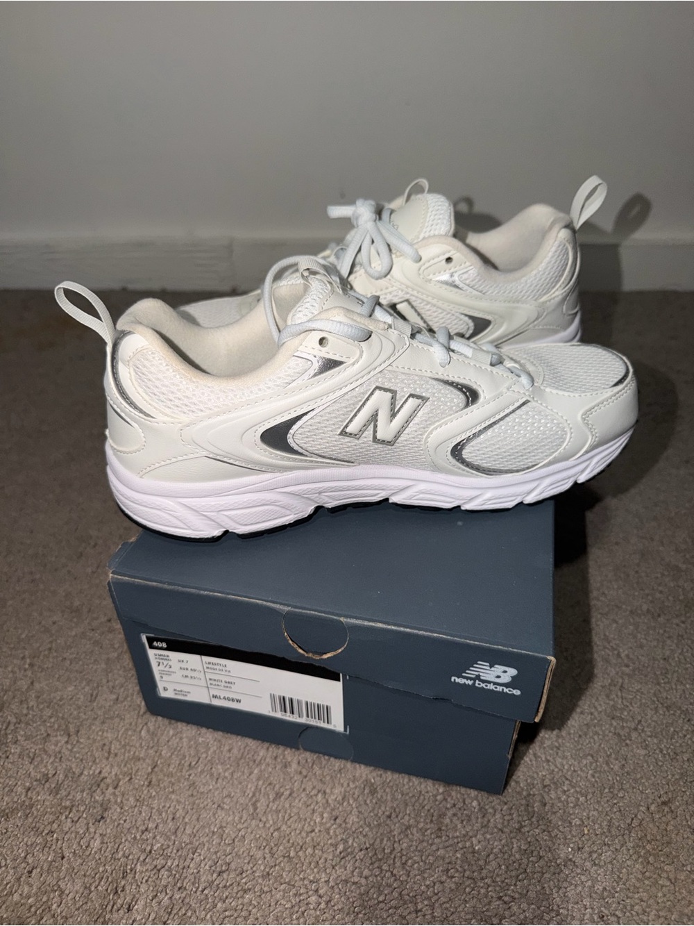 New Balance White and Silver Men's Running Sneakers